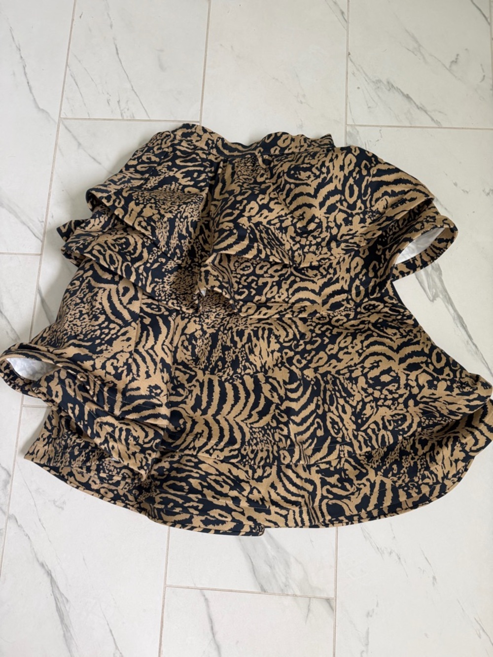 Buru x Val Teagan skirt